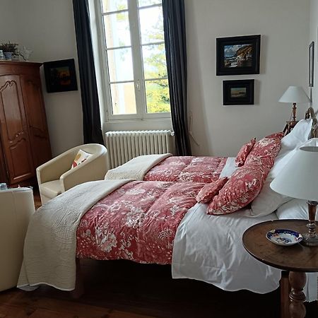 Castel La Bergerie Bed & Breakfast Laglorieuse Exterior photo